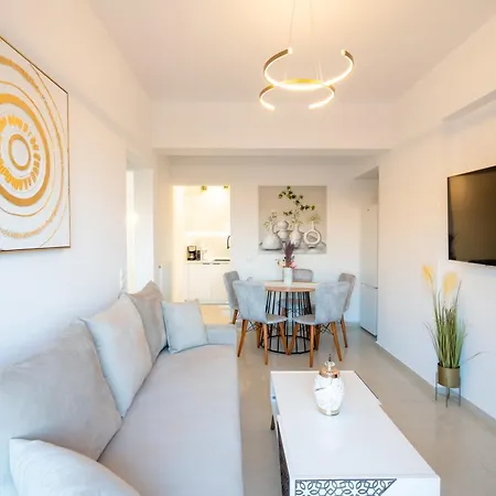 Vdg Seafront Elegant Holiday home Rethymno (Crete)